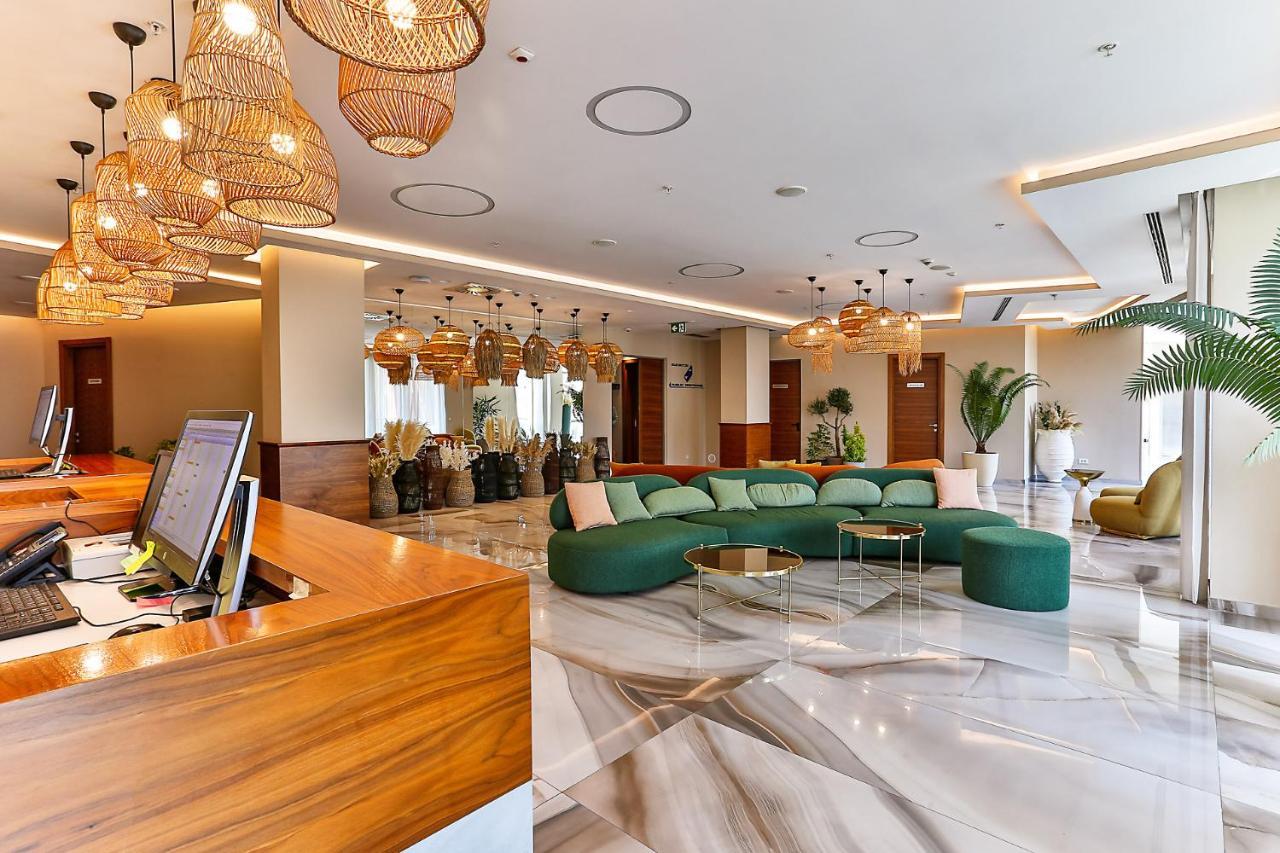 Готель Tq Plaza 4*